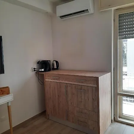 Adg Emilia 10 Appartamenti Del Garda Peschiera del Garda Extérieur photo