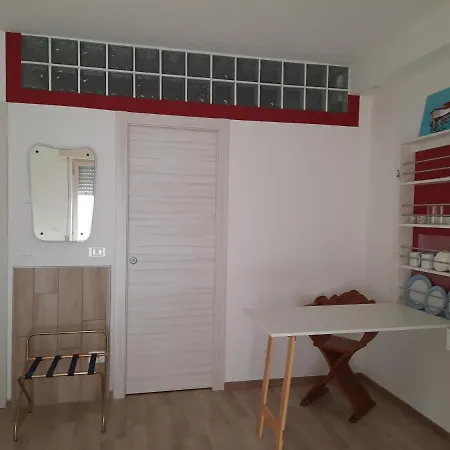 Adg Emilia 10 Appartamenti Del Garda Peschiera del Garda Extérieur photo