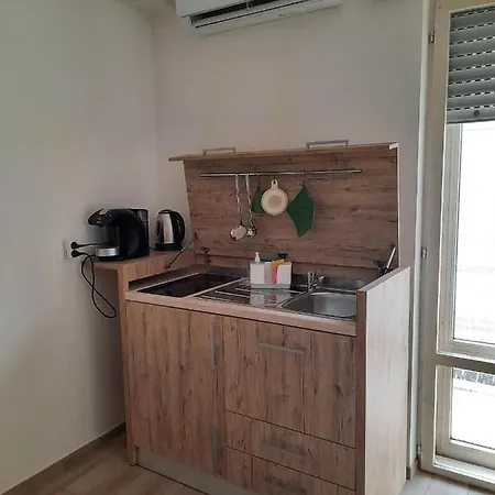 Adg Emilia 10 Appartamenti Del Garda Peschiera del Garda Extérieur photo
